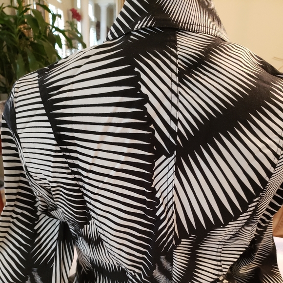 Jacket - Picture 2 of 3